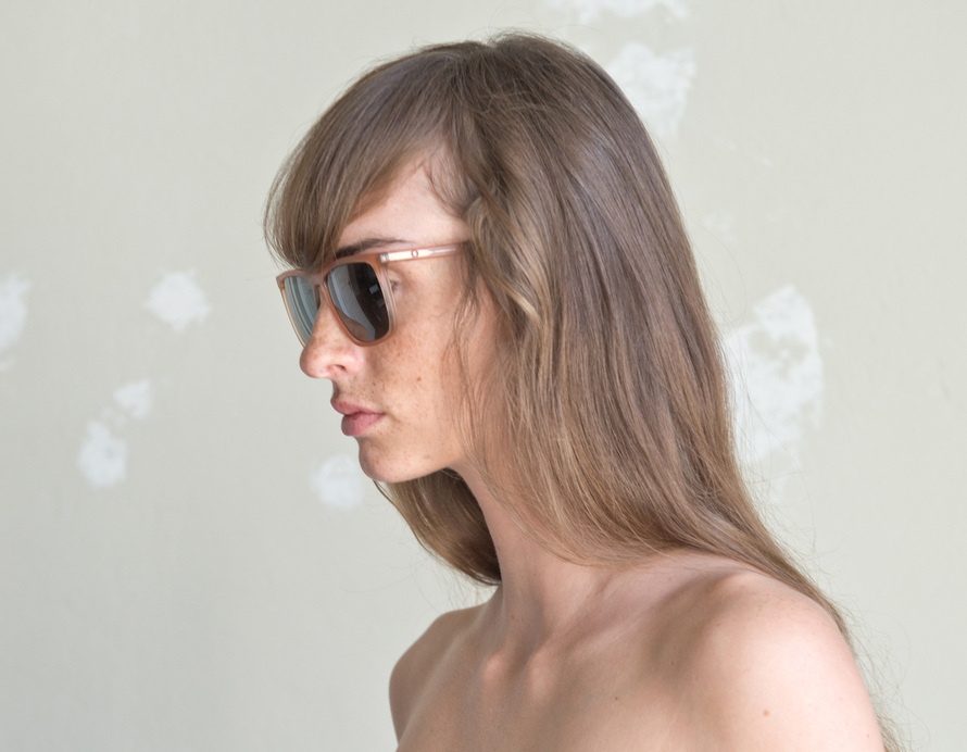 Eins Nude Sunglasses F